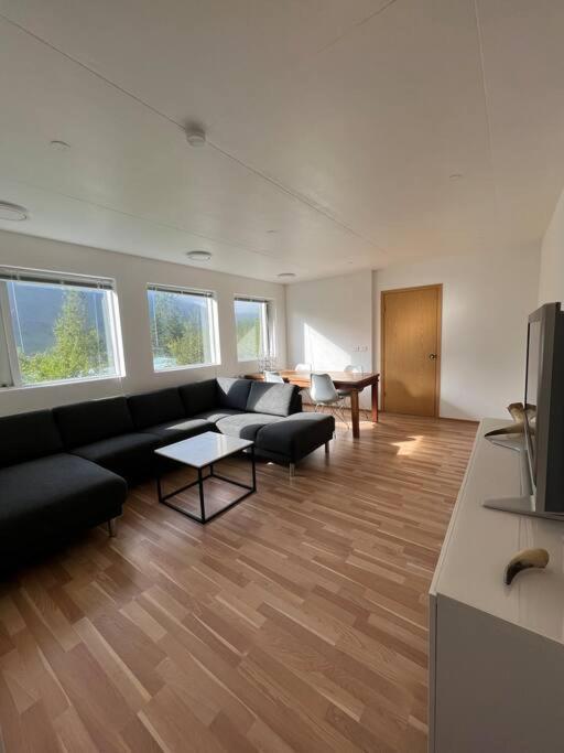Cozy Apartment In Seydisfjordur เซย์ริสเฟียรือร์ ภายนอก รูปภาพ